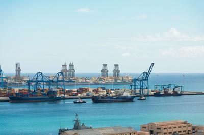  La A.P. de Las Palmas anuncia medidas de apoyo a las empresas que operan en sus puertos 