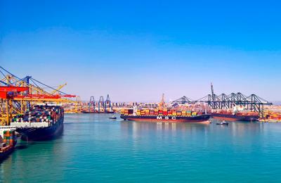 Los puertos españoles invertirán 4.556 millones de euros en el período 2021-2025 Los puertos españoles invertirán 4.556 millones de euros en el período 2021-2025