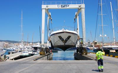 Mantenimiento, reparación y construcción de embarcaciones de recreo, traslados y pruebas de mar, permitidos a profesionales durante el estado de alarma 