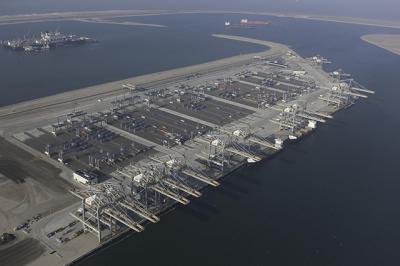 MOL inaugura en Rotterdam una nueva terminal de contenedores totalmente automatizada MOL inaugura en Rotterdam una nueva terminal de contenedores totalmente automatizada