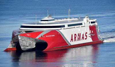 Naviera Armas recibe el Volcán de Tagoro del astillero australiano Incat Naviera Armas recibe el Volcán de Tagoro del astillero australiano Incat