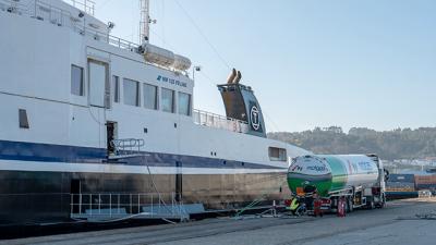  Primer suministro de GNL a buques en el puerto de Ferrol 