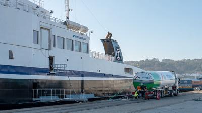 Primer suministro de GNL a buques en el puerto de Ferrol Primer suministro de GNL a buques en el puerto de Ferrol