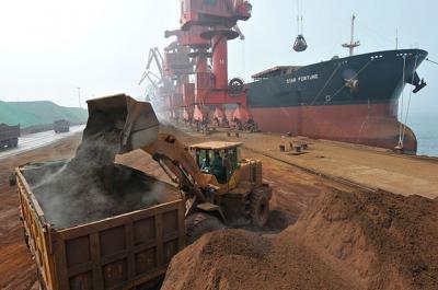  Récord en las importaciones chinas de mineral de hierro a pesar de la previsión de próximos recortes de producción 