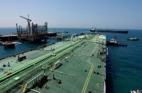 Surgen nuevas rutas de comercio marítimo de petróleo gracias los bajos niveles de precios y fletes 