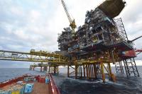  Total compra a Maersk su división de petróleo y gas 