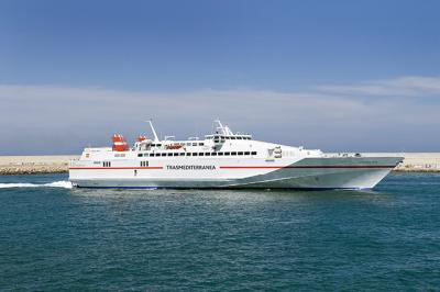 Trasmediterranea oferta este verano 24.000 plazas semanales a Ibiza desde la península Trasmediterranea oferta este verano 24.000 plazas semanales a Ibiza desde la península