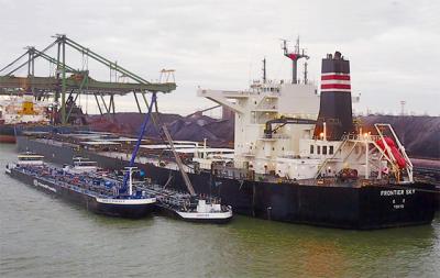 Una operación de suministro de biocombustible a un granelero en Rotterdam verificada por 'blockchain' Una operación de suministro de biocombustible a un granelero en Rotterdam verificada por 'blockchain'