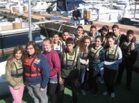El Club de Mar acoge el bautismo de mar de los Jóvenes del IES Francesc de Borja Moll 