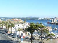 El muelle de Curuxeiras acoge el acto de inauguración de la VI Semana Náutica de Ferrol Spinnaker 2010