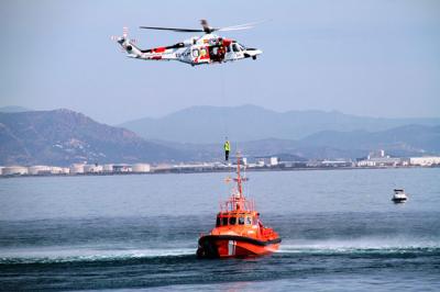 Salvamento Marítimo auxilió a casi 18.000 personas durante 2016 