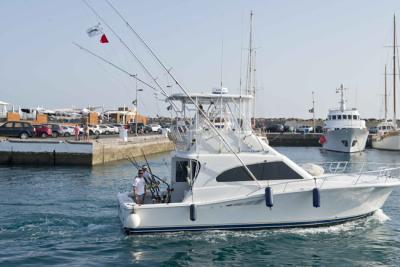 Tres picudos azules suben al Abracadabra a lo más alto del podio de un histórico Concurso de Pesca de Pasito Blanco 