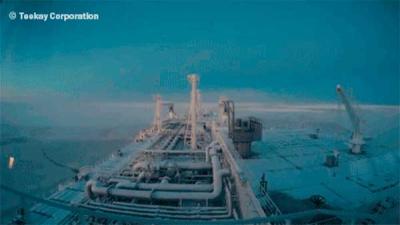 Un petrolero atraviesa el Ártico en invierno por primera vez Un petrolero atraviesa el Ártico en invierno por primera vez