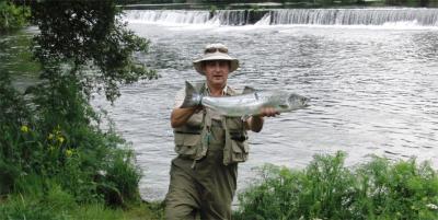 Miguel Piñeiro, gana el Concurso del Salmón del Ulla Miguel Piñeiro, gana el Concurso del Salmón del Ulla