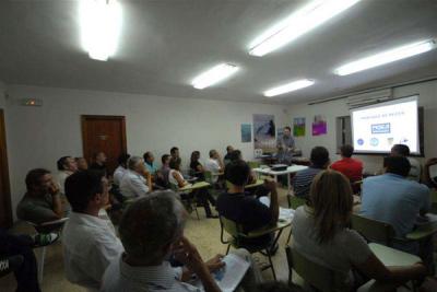 Jornada de colaboración científica de marcaje y suelta en el RCN Valencia Jornada de colaboración científica de marcaje y suelta en el RCN Valencia