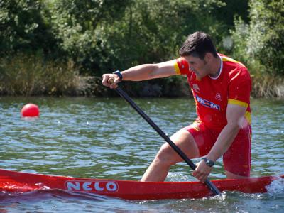 David Cal arrasa en su serie y se clasifica para la final del viernes en C-1 1000m