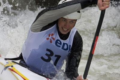 Otra medalla internacional para el Slalom español. Samuel Hernanz logra bronce en K-1 Sub-23 Otra medalla internacional para el Slalom español. Samuel Hernanz logra bronce en K-1 Sub-23