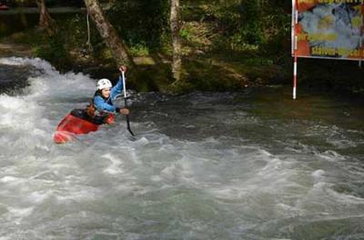 El Club Penedo logró el triunfo en la prueba de promoción de slalom que se disputó en Caldelas de Tui, competición valedera para la Liga Gallega. El Club Penedo logró el triunfo en la prueba de promoción de slalom que se disputó en Caldelas de Tui, competición valedera para la Liga Gallega.