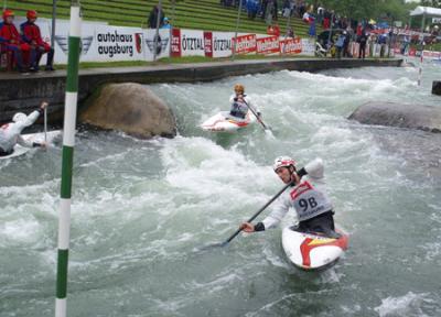 Hernanz y Crespo caen eliminados en semifinales K1 y en patrullas C1 España se queda a las puertas de las medallas