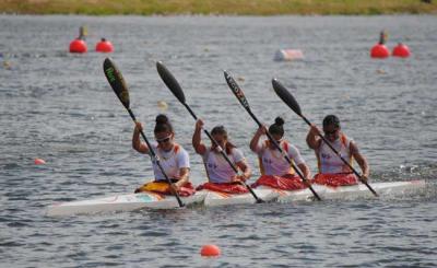 Doce gallegos aspiran a medalla en el Campeonato de Europa de piragüismo Doce gallegos aspiran a medalla en el Campeonato de Europa de piragüismo