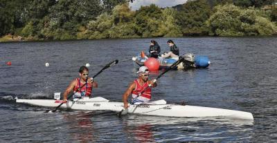 El K2 del del Club Fluvial O Barco de Fernández y Becerro se impuso en el Descenso Internacional del Miño.