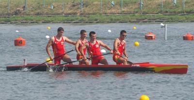 España logra el pase directo a 5 finales en la primera jornada de los europeos de Moscú. España logra el pase directo a 5 finales en la primera jornada de los europeos de Moscú.