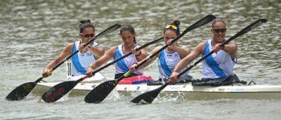 La selección femenina gallega gana el gran premio internacional k4 de Castilla y León La selección femenina gallega gana el gran premio internacional k4 de Castilla y León