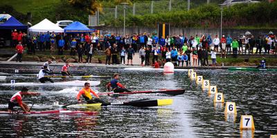 Los piragüistas gallegos dominan en las finales individuales de 200 y 500