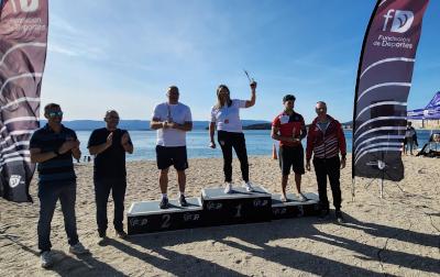 Kayak VIgo se lleva el trofeo Concello de Vilagarcía 2025 Kayak VIgo se lleva el trofeo Concello de Vilagarcía 2025