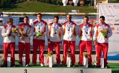 Alejandro Casal logró con España la medalla de bronce en el Campeonato de Europa de kayak polo que se disputó en Poznan.