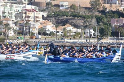 La travesía de Santa Pola a Tabarca y vuelta se convirtió en una durísima prueba de resistencia. La travesía de Santa Pola a Tabarca y vuelta se convirtió en una durísima prueba de resistencia.