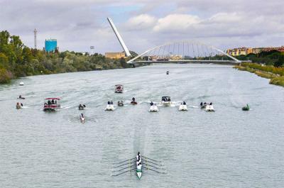 Pleno verdiblanco en la 52ª Regata Sevilla-Betis Pleno verdiblanco en la 52ª Regata Sevilla-Betis