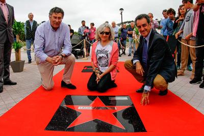 El paseo de las estrellas del surf, rinde homenaje a la figura de la mujer El paseo de las estrellas del surf, rinde homenaje a la figura de la mujer