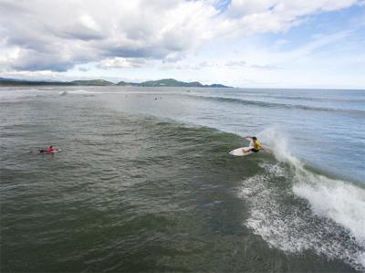 Estados Unidos Se Pone en Cabeza Tras un Día Crítico de Competición en el VISSLA ISA World Junior Surfing Championship 2017