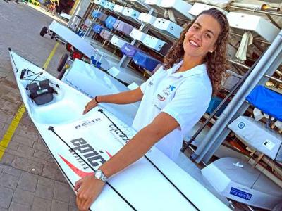 La palista del RCNP Raquel Bota viaja de Palma a Tahití para participar en el mundial de Surf Ski