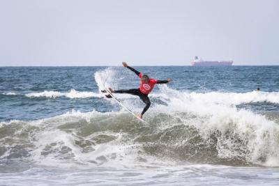 Las estrellas del surf mundial brillan en Huntington Beach Las estrellas del surf mundial brillan en Huntington Beach
