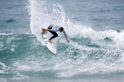 PABLO SOLAR VENCE EN LA SEGUNDA PRUEBA DEL CIRCUITO EL DIARIO VASCO DE SURF 2009 PRESENTADO POR SAN MIGUEL PABLO SOLAR VENCE EN LA SEGUNDA PRUEBA DEL CIRCUITO EL DIARIO VASCO DE SURF 2009 PRESENTADO POR SAN MIGUEL