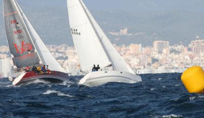 El Trofeo Mar Blau decide los ganadores de la Copa 3 Clubs-La Caixa de cruceros El Trofeo Mar Blau decide los ganadores de la Copa 3 Clubs-La Caixa de cruceros