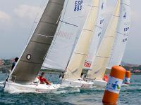 El Mablo con 2 primeros mas lider de la Bancantabria Sailing Cup. 