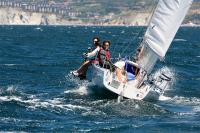 El ‘Jet Set’ es el primer líder del IV Trofeo El Correo en la clase J 80