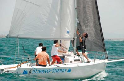 El ‘Puerto Sherry III’ se proclama campeón de Andalucía de J/80
