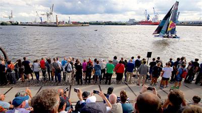 Las Extreme Sailing Series™ regresan al campo de regatas del río Elba en Hamburgo