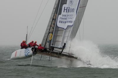 Los patrones más jóvenes anotan sendas victorias en las difíciles condiciones de la America’s Cup World Series