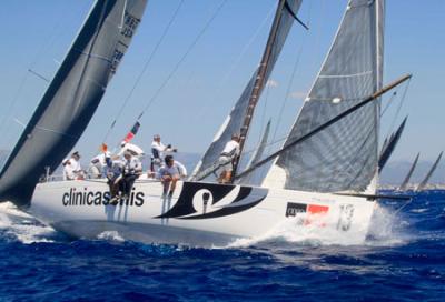 ‘Grupo Clínico Dr. Luis Senís’ mantiene todas sus opciones de pelear por el podio en la 31ª Copa del Rey de Vela ‘Grupo Clínico Dr. Luis Senís’ mantiene todas sus opciones de pelear por el podio en la 31ª Copa del Rey de Vela