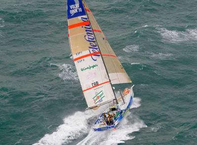 El Telefonica azul a la caza del Groupama 70 en el ecuador de la prueba El Telefonica azul a la caza del Groupama 70 en el ecuador de la prueba