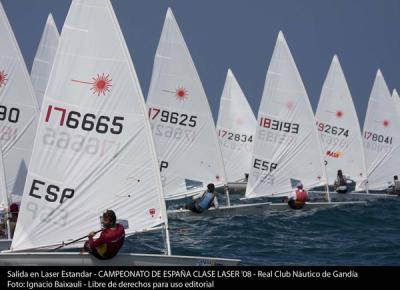 Gandia se luce y corona a los nuevos campeones de España Gandia se luce y corona a los nuevos campeones de España
