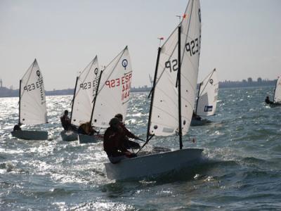 José María Guerrero vence en el Costa del Sol de Optimist