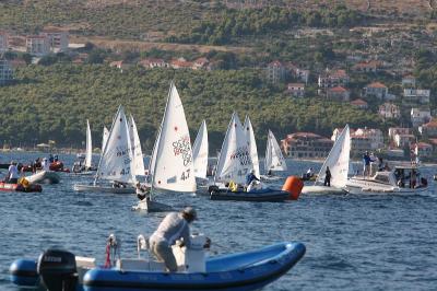 Los andaluces enseñan sus cartas en el mundial de Laser 4.7 de Croacia Los andaluces enseñan sus cartas en el mundial de Laser 4.7 de Croacia