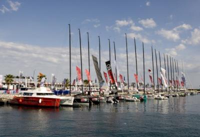 El viento, protagonista del día en el Trofeo Ciudad de Alicante