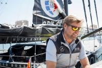 Alex Thomson visita Barcelona a bordo del Hugo Boss boat